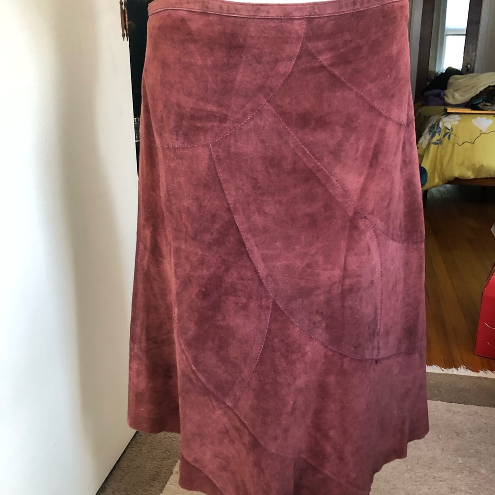 Dusty rose suede A line skirt, size 10 - Picture 2 of 5